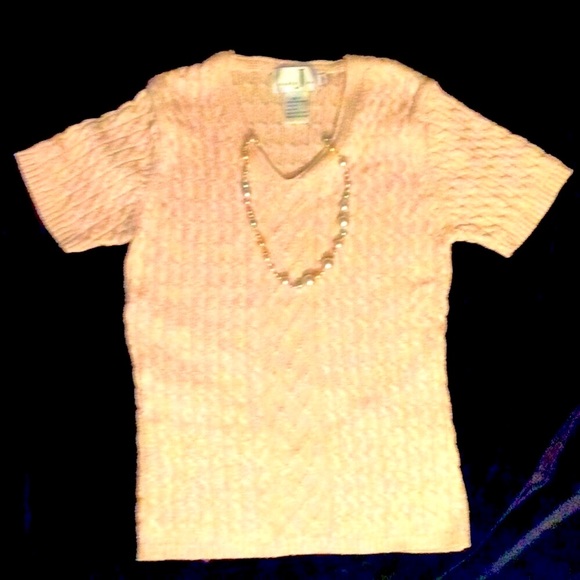 NWOT💗BLUSH PINK 💗CABLE KNIT SWEATER - Picture 1 of 6